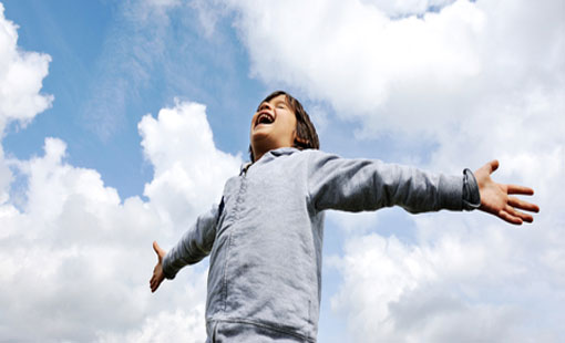 الأبناء وأحلام الأهالي الضائعة